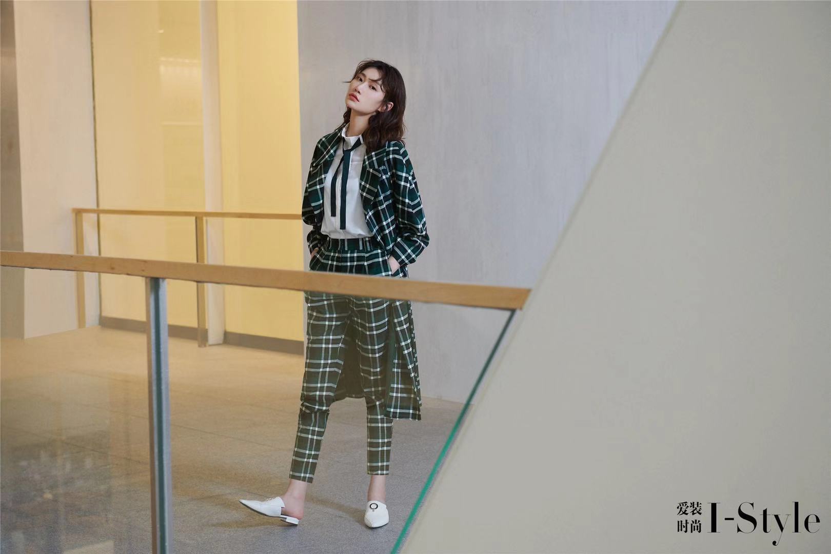 李斯羽风格多变.jpg 李斯羽风格多变.jpg